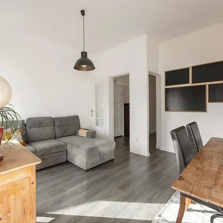 Casa Da Estacao * Caldas Da Rainha